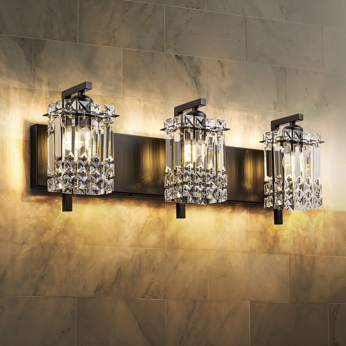 Applique murale en cristal à 3 lumières pour miroir de salle de bain moderne et glamour