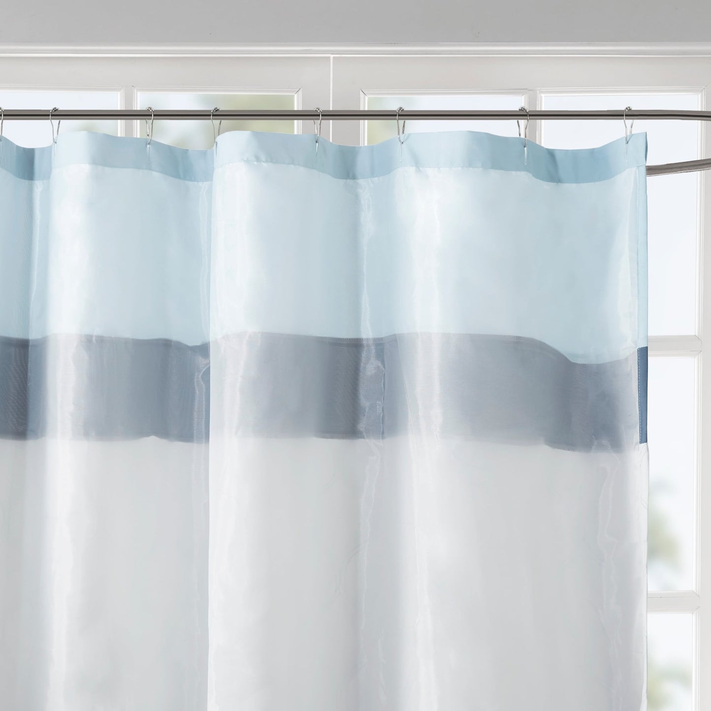 Rideau de douche imprimé et brodé Josefina 510 Design