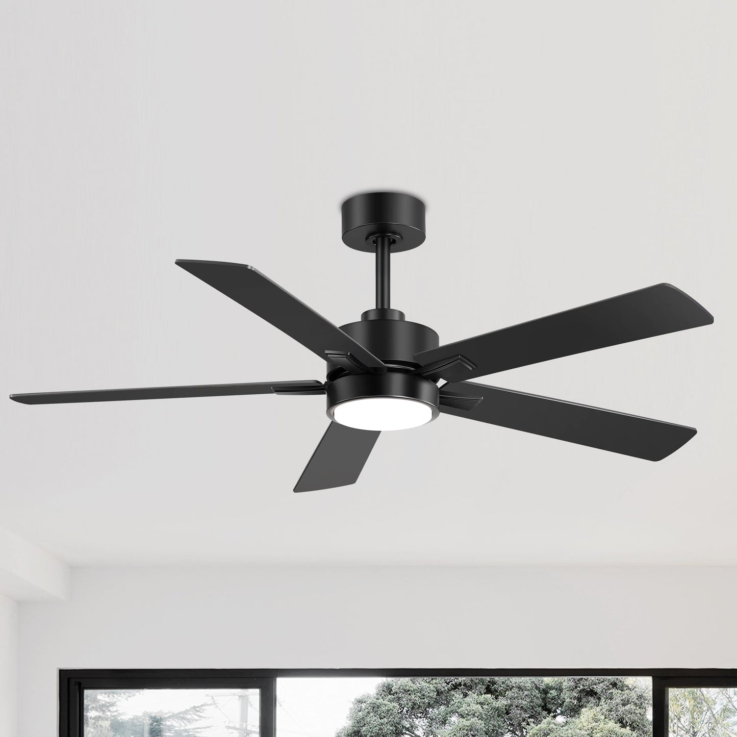 Ventilateur de plafond à DEL de 52 po avec kit d'éclairage et télécommande - 5 pales