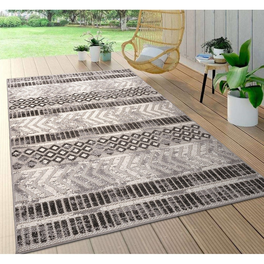 Tapis d'intérieur/extérieur géométrique vieilli World Rug Gallery