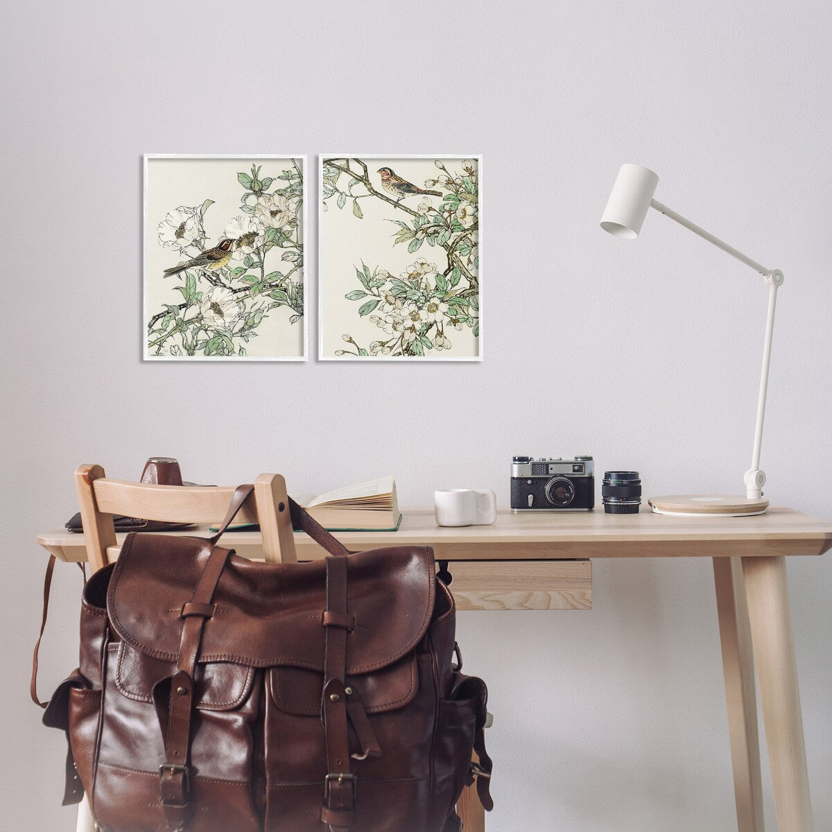 Ensemble d'art giclée encadré Stupell Classic Moineau sur fleurs, 2 pièces, conçu par Nan