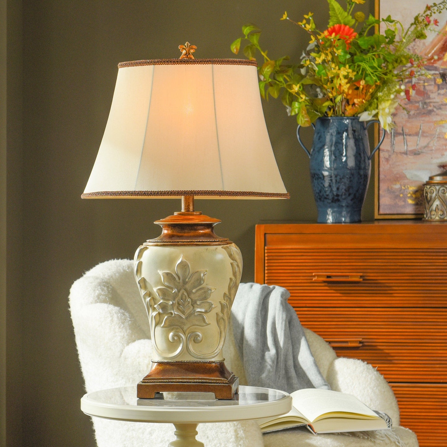 Lampe de table StyleCraft Magonia - Crème, blanc cassé avec finition dorée antique