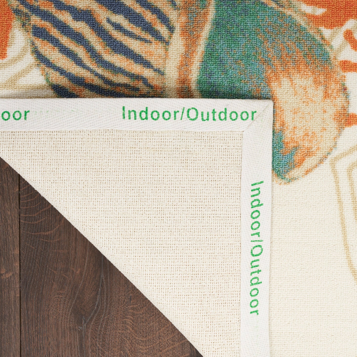 Tapis d'intérieur et d'extérieur Waverly Sun & Shade Shore Thing à motif de coquillages tropicaux et floraux