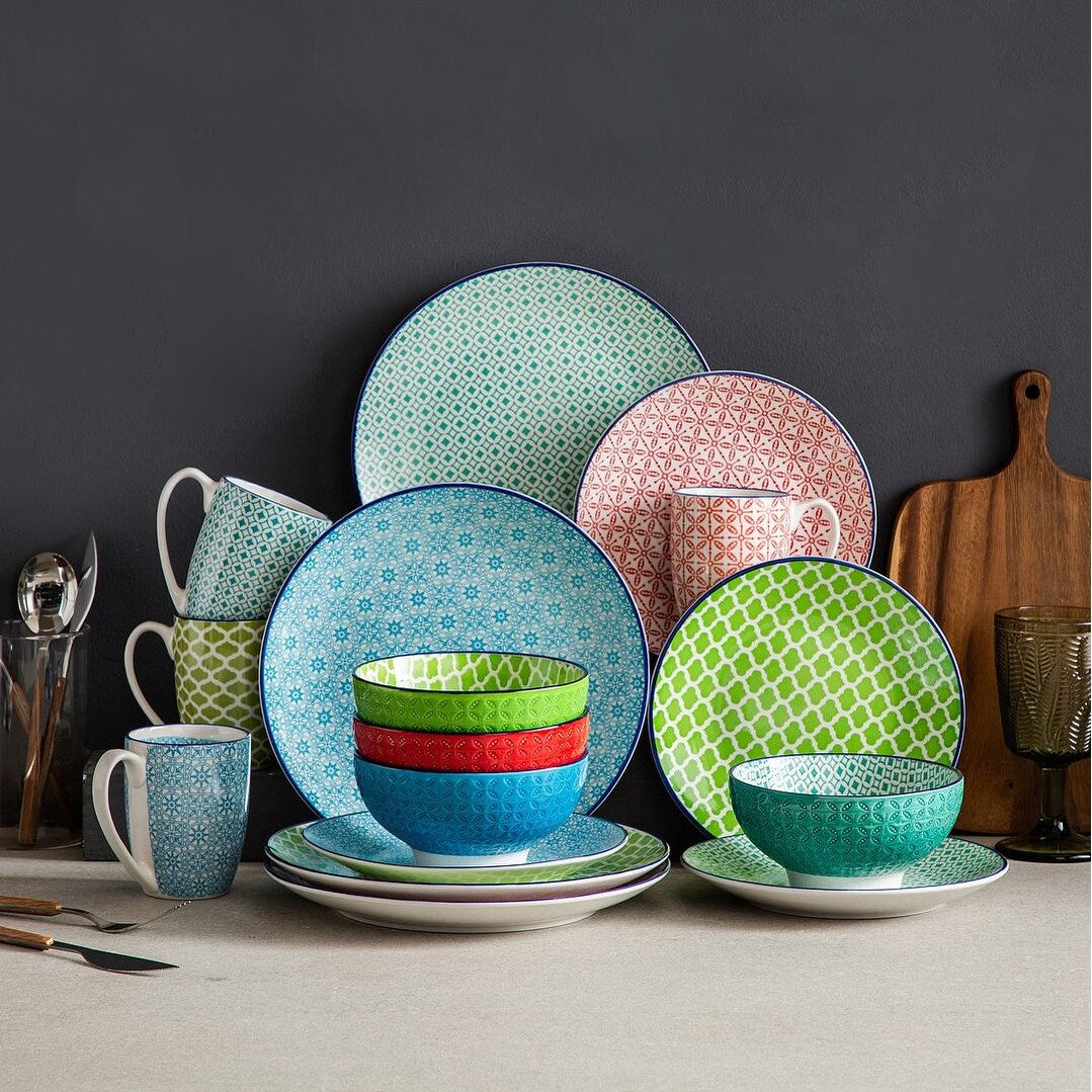 Service de table multicolore 16 pièces en porcelaine Macaron de Vancasso