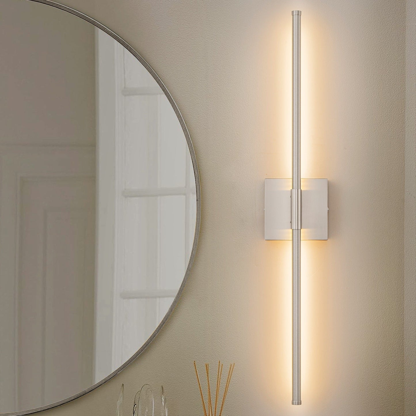 Applique murale linéaire moderne à 1 ampoule, noire/dorée/nickel, à LED, à intensité variable, pour salle de bain