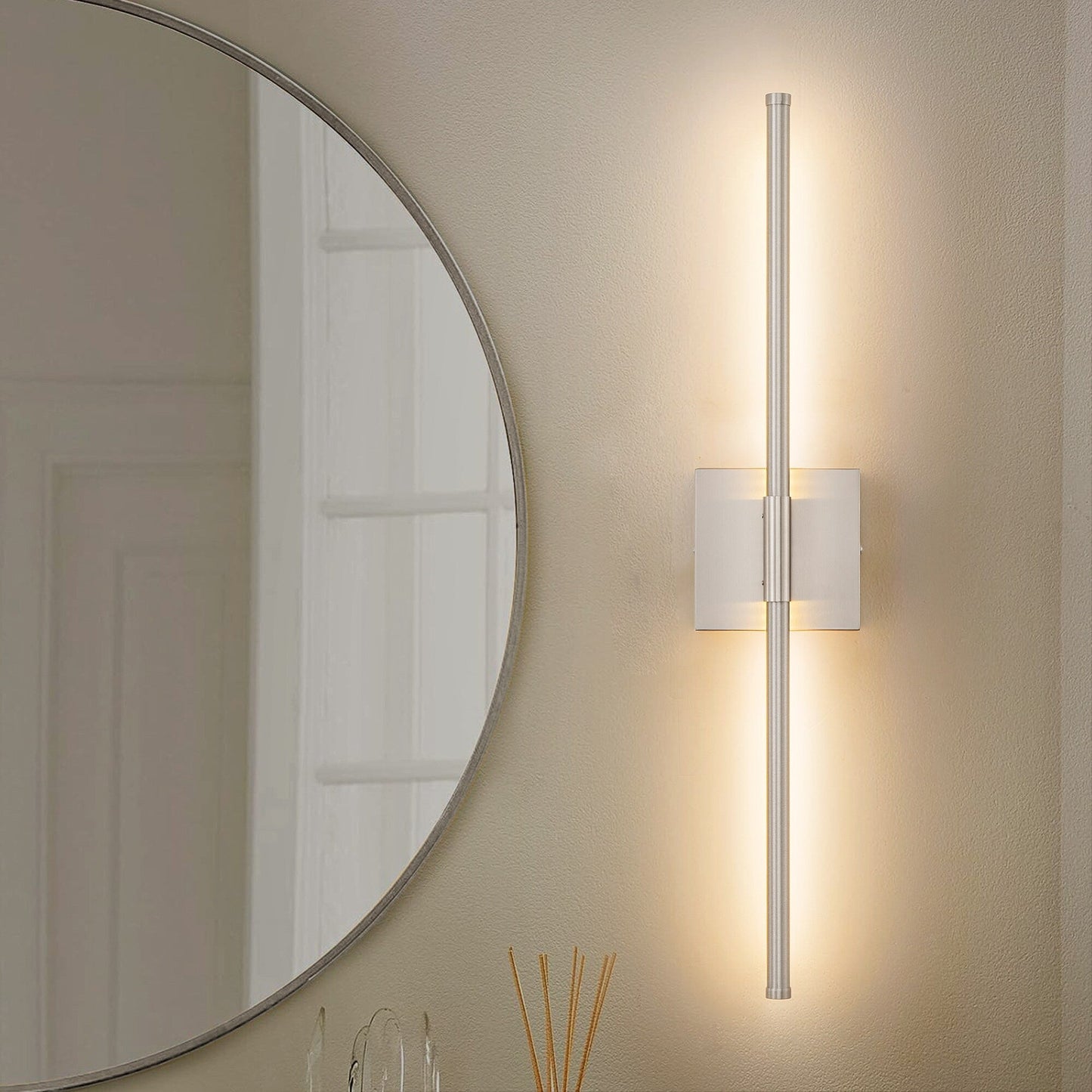 Applique murale linéaire moderne à 1 ampoule, noire/dorée/nickel, à LED, à intensité variable, pour salle de bain