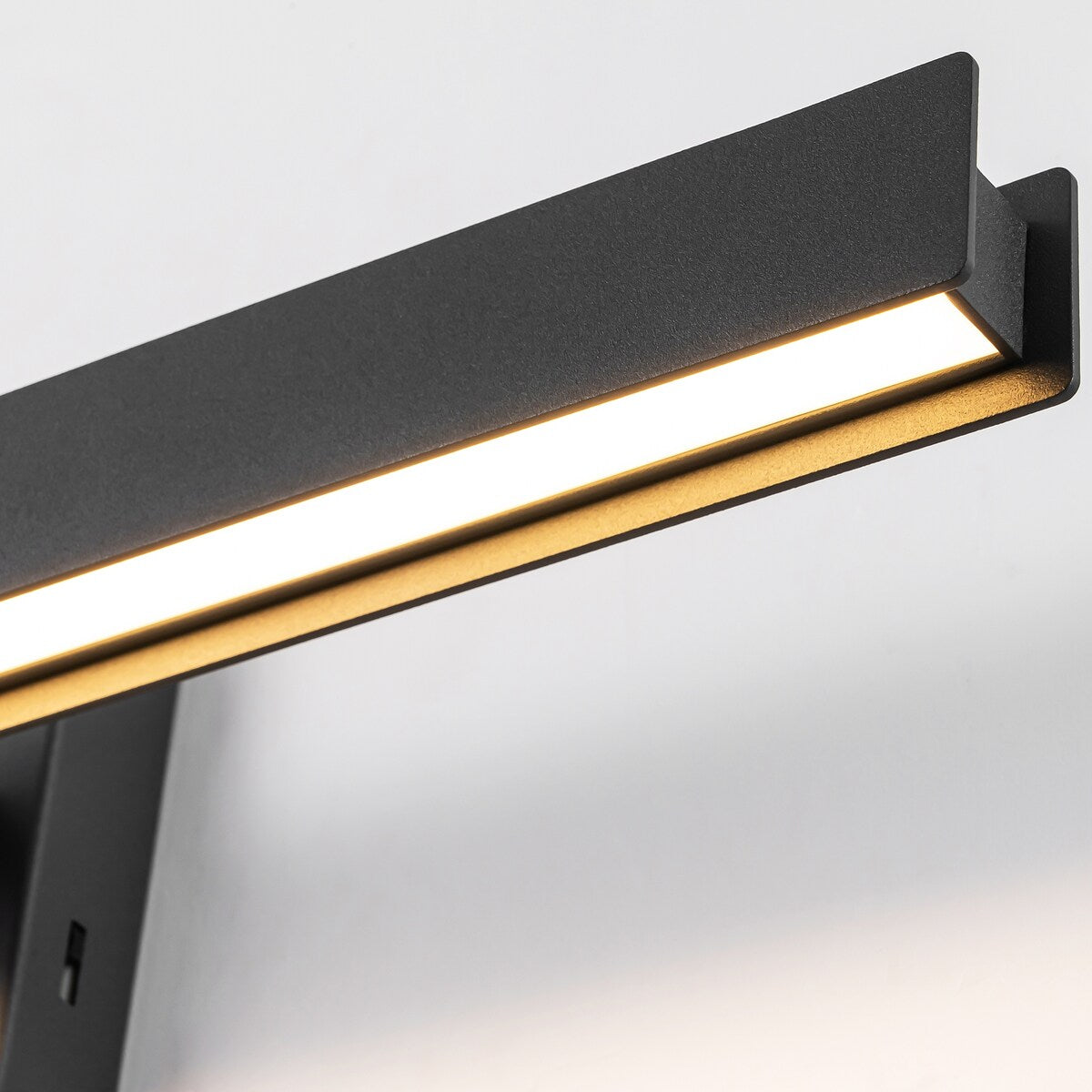 Applique murale LED intégrée, linéaire et moderne, noire, à 1 ampoule, à intensité variable et rotative, pour salle de bain