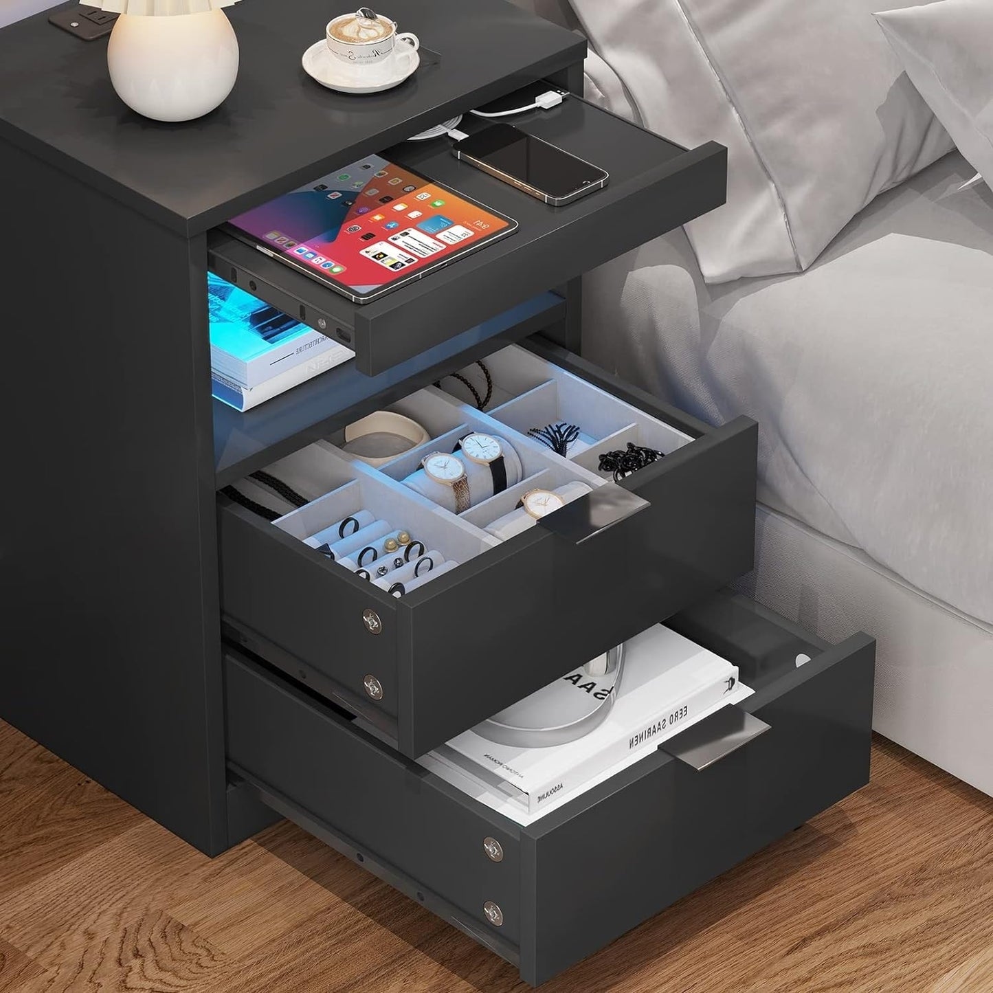 Table de chevet à 2 tiroirs avec LED, station de charge sans fil et étagère coulissante