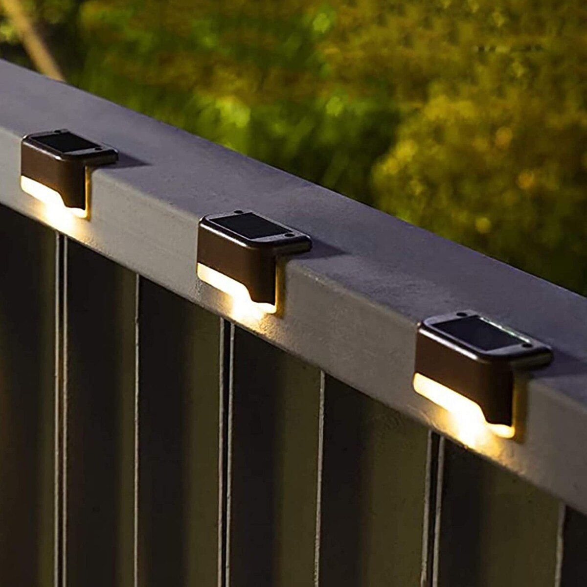 Lot de 4 lampes solaires étanches pour terrasse