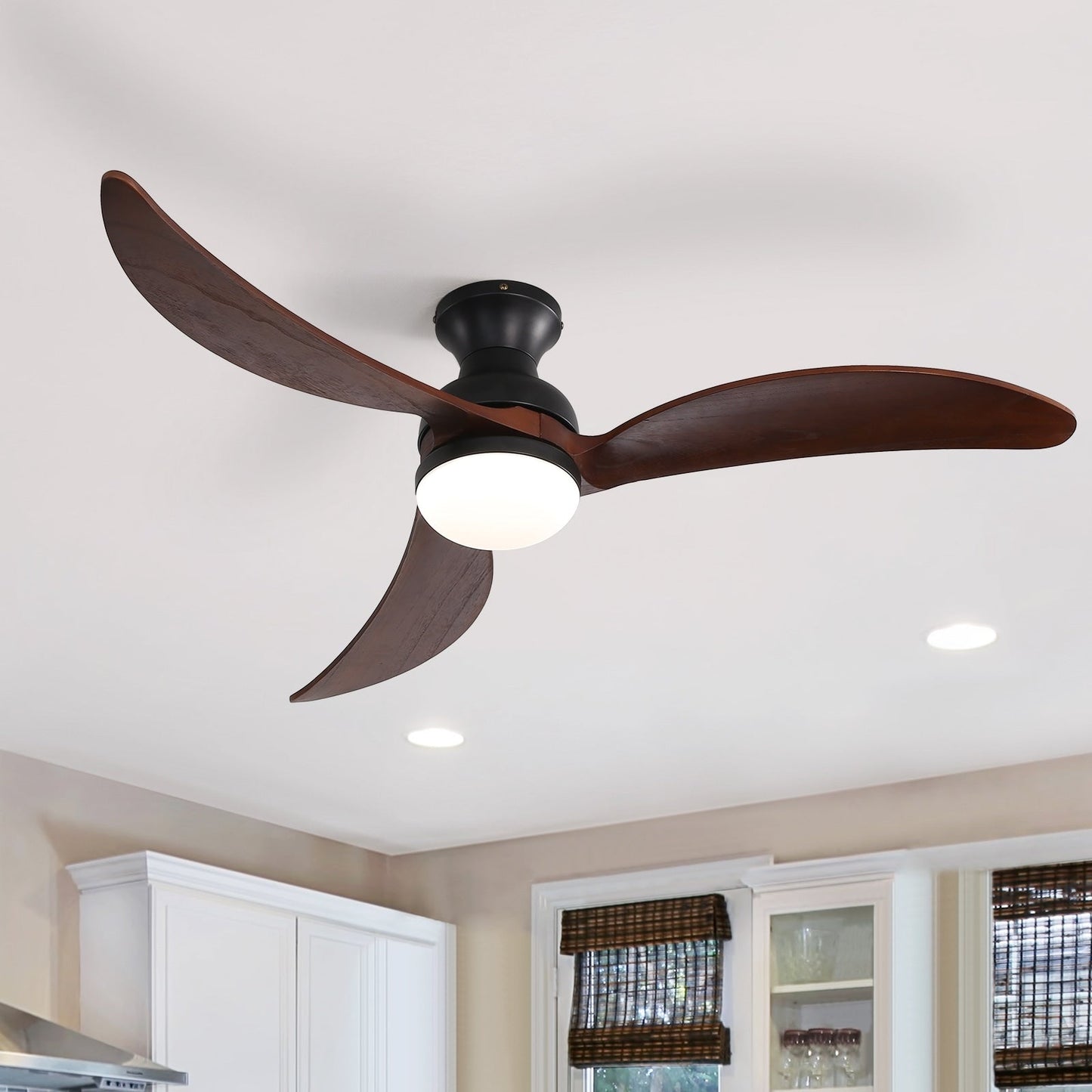 Ventilateur de plafond silencieux en bois de noyer 52/60/48 avec télécommande et éclairage intégré en option