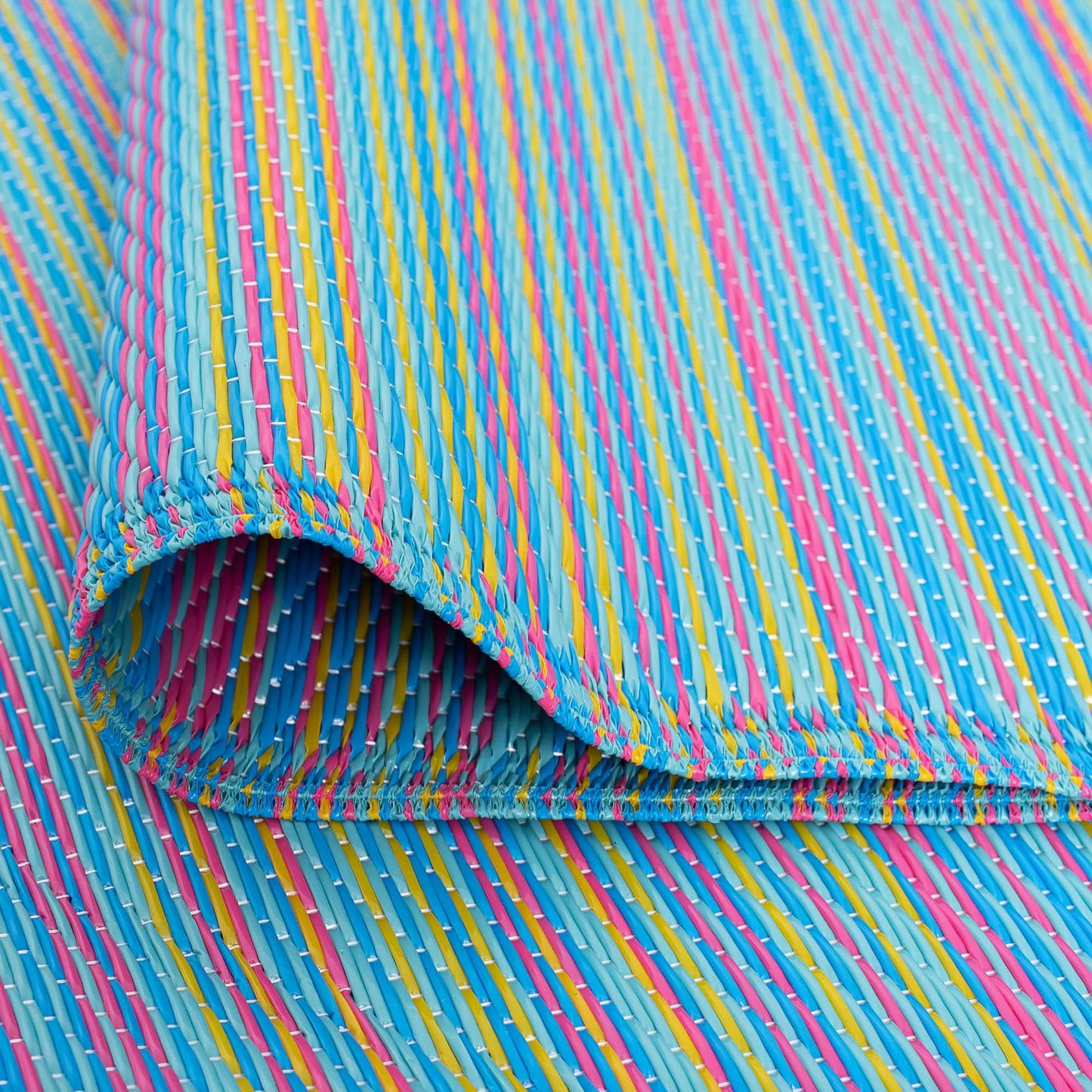 Tapis d'intérieur/extérieur à rayures Sundown Beach