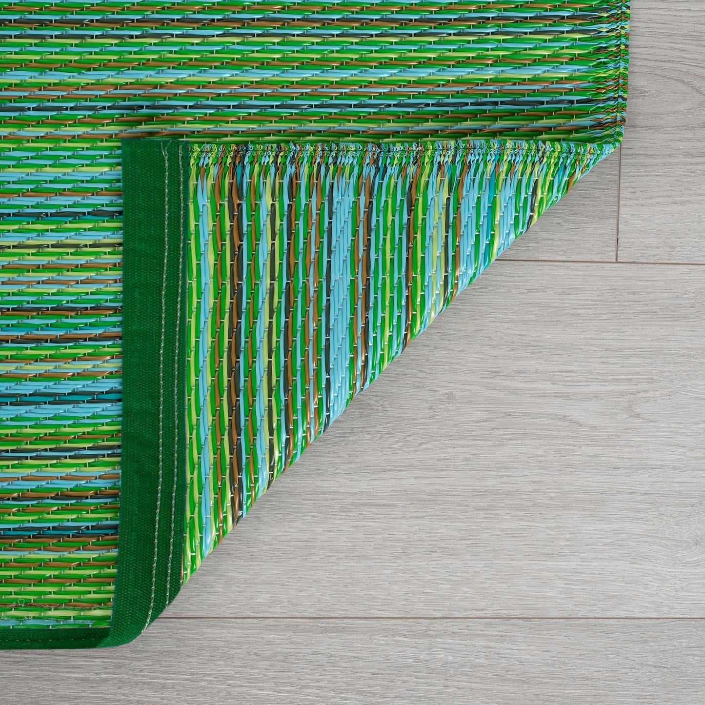 Tapis d'intérieur/extérieur à rayures Sundown Beach