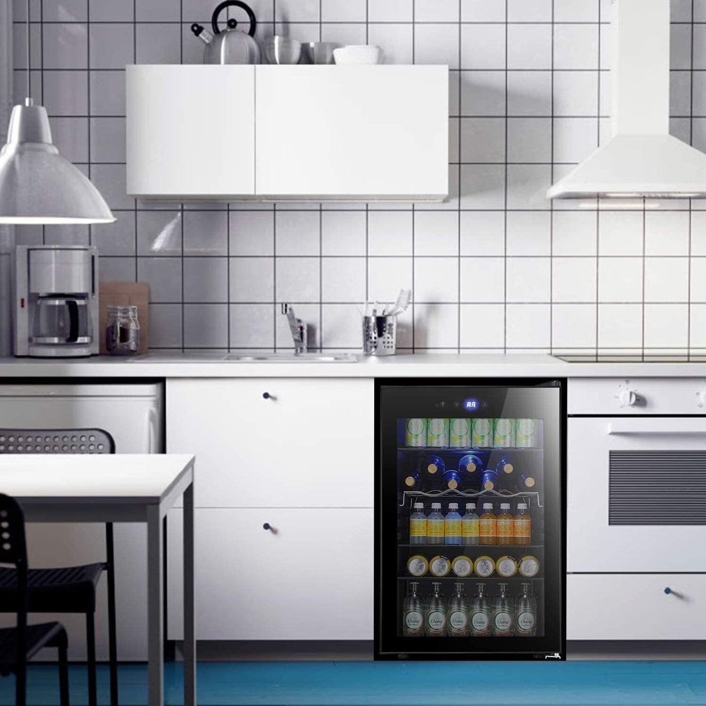 Cave à vin de 4,4 pi³ avec éclairage LED et boutons tactiles, étagères amovibles, moins de 38 dB