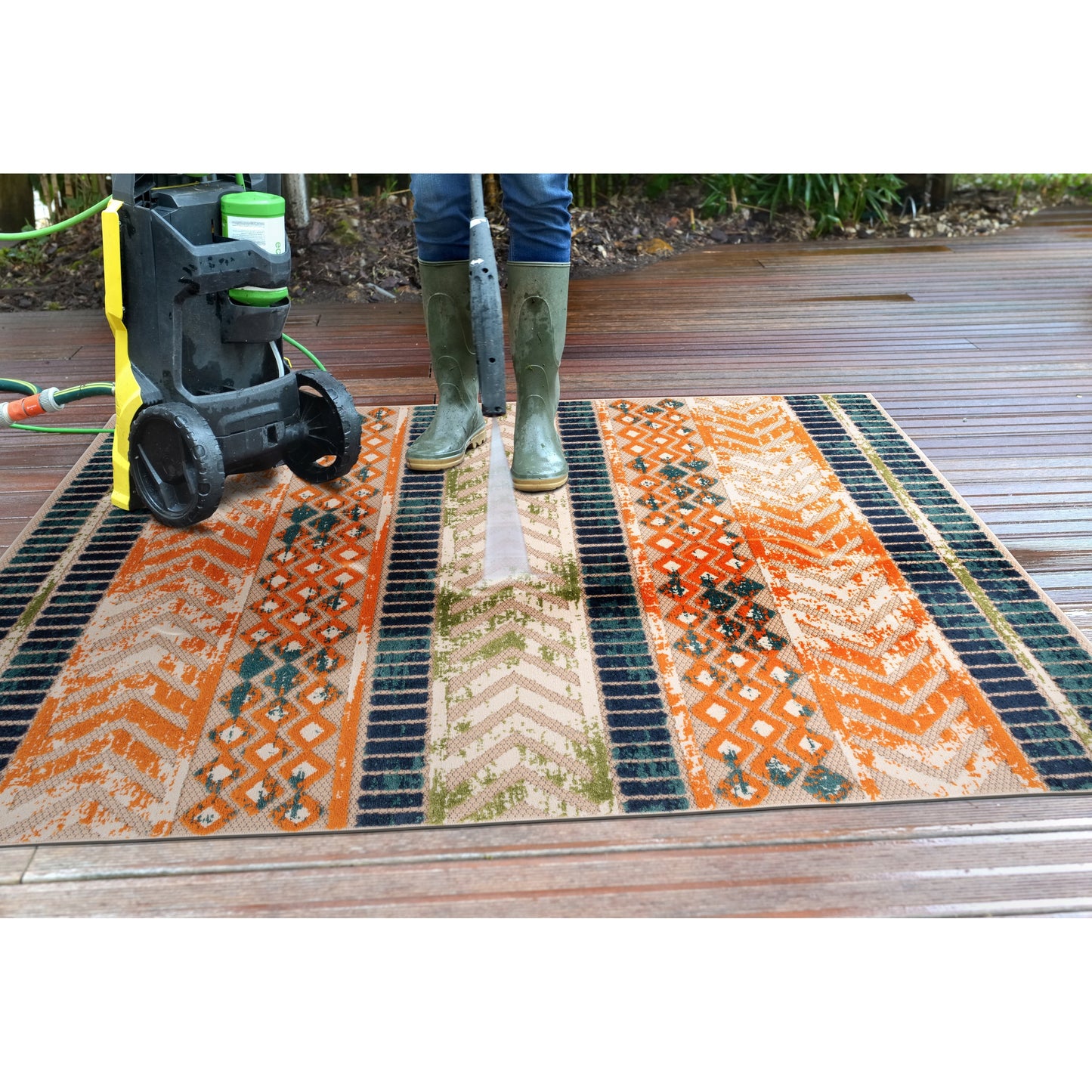 Tapis d'intérieur/extérieur géométrique vieilli World Rug Gallery