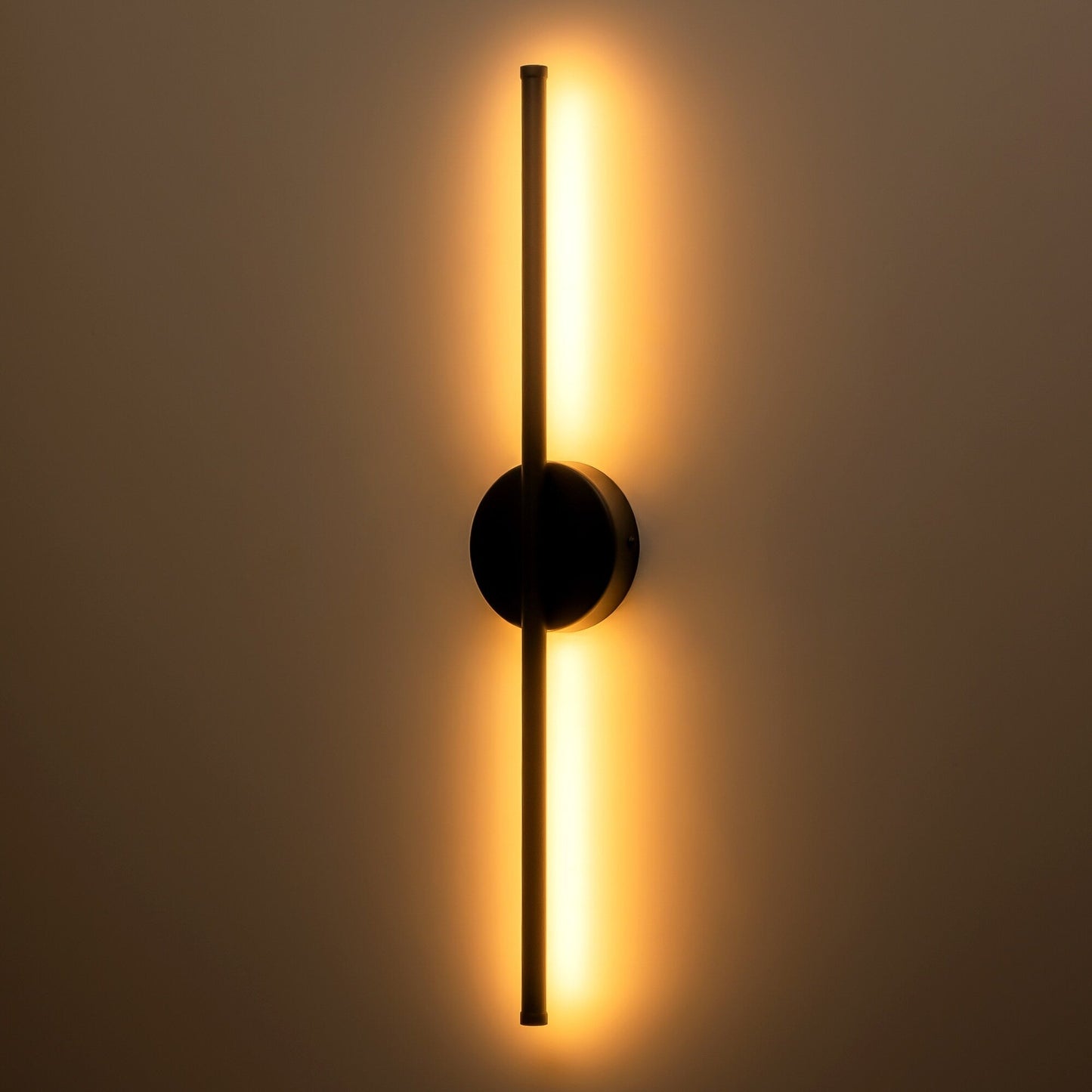 Applique murale de salle de bain à 1 ampoule, 23,6 po, moderne, linéaire, à intensité variable, à DEL intégrée