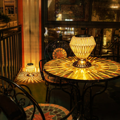Lampe de chevet à panneau solaire en rotin tissé, intensité variable, décorative pour l'extérieur et l'intérieur
