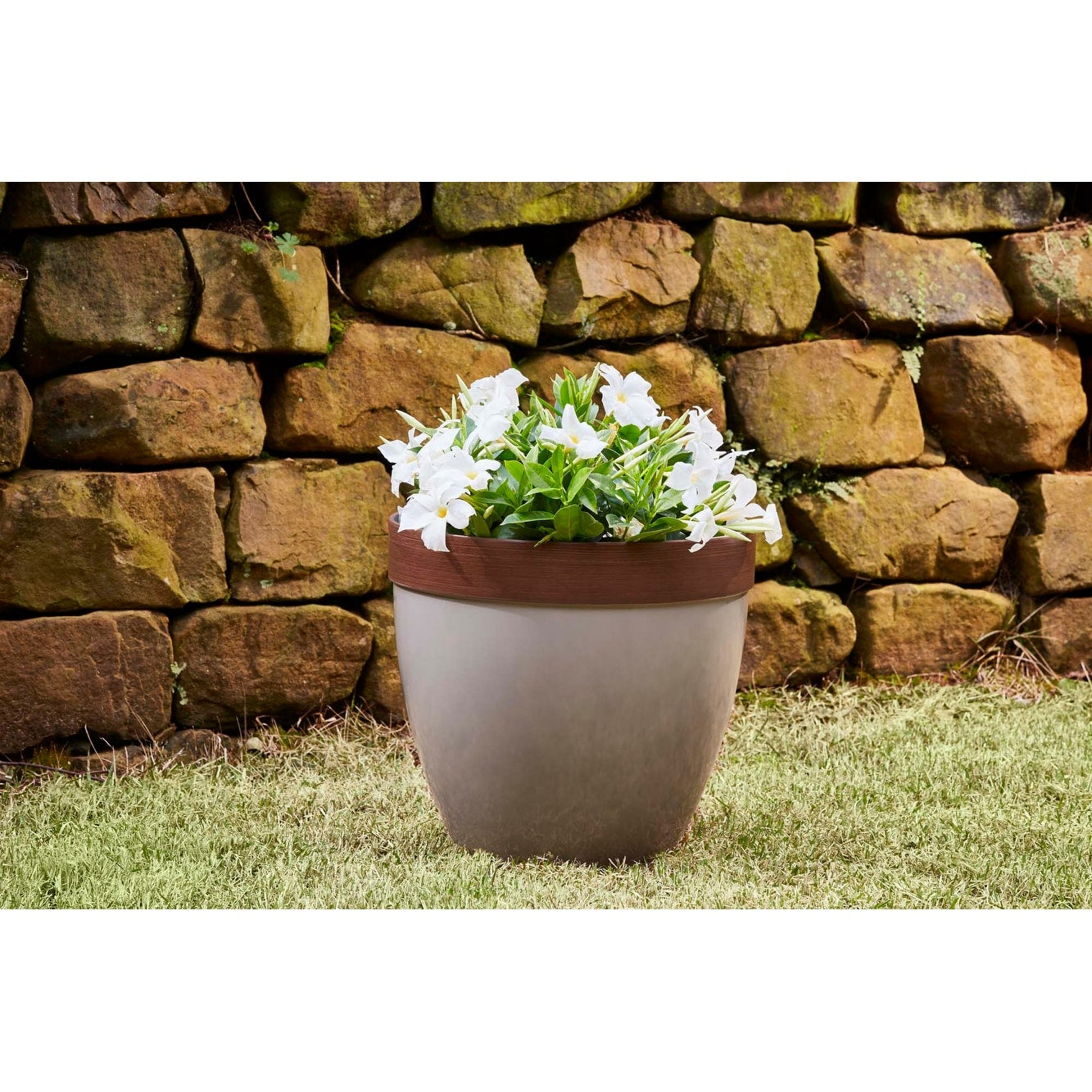Jardinière en résine Hornsby de Southern Patio