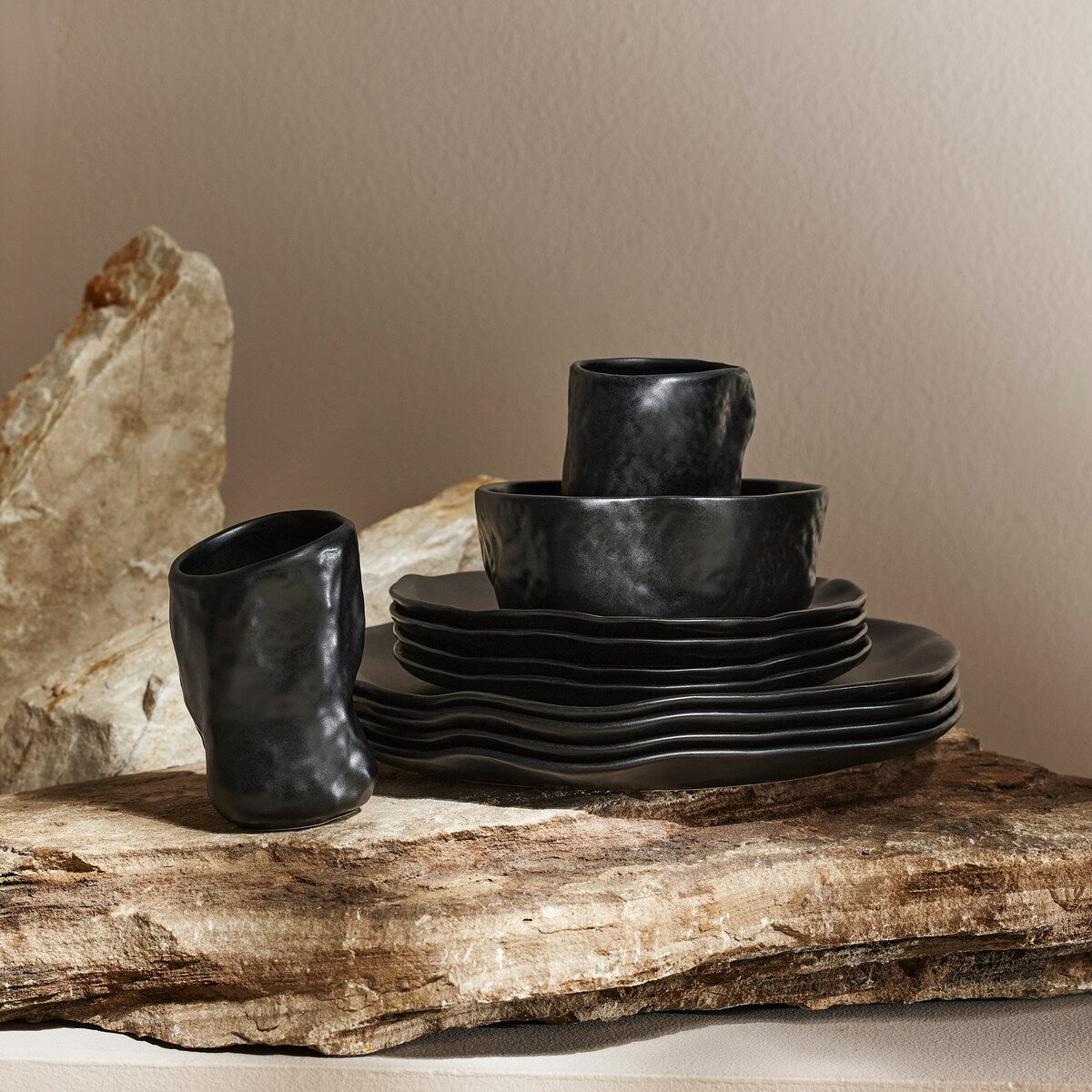 Service de table en grès Stone by Mercer Project ATIK
