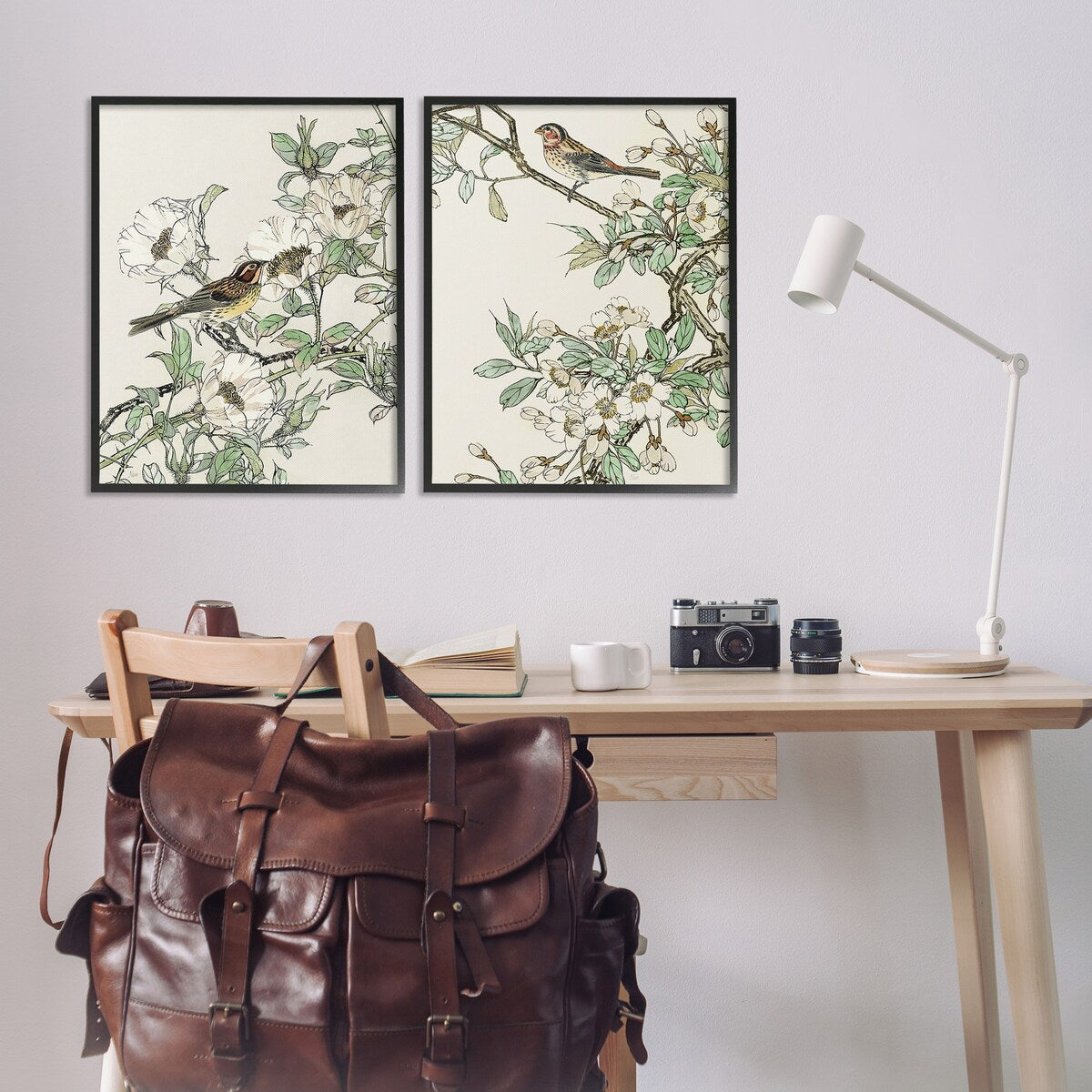 Ensemble d'art giclée encadré Stupell Classic Moineau sur fleurs, 2 pièces, conçu par Nan