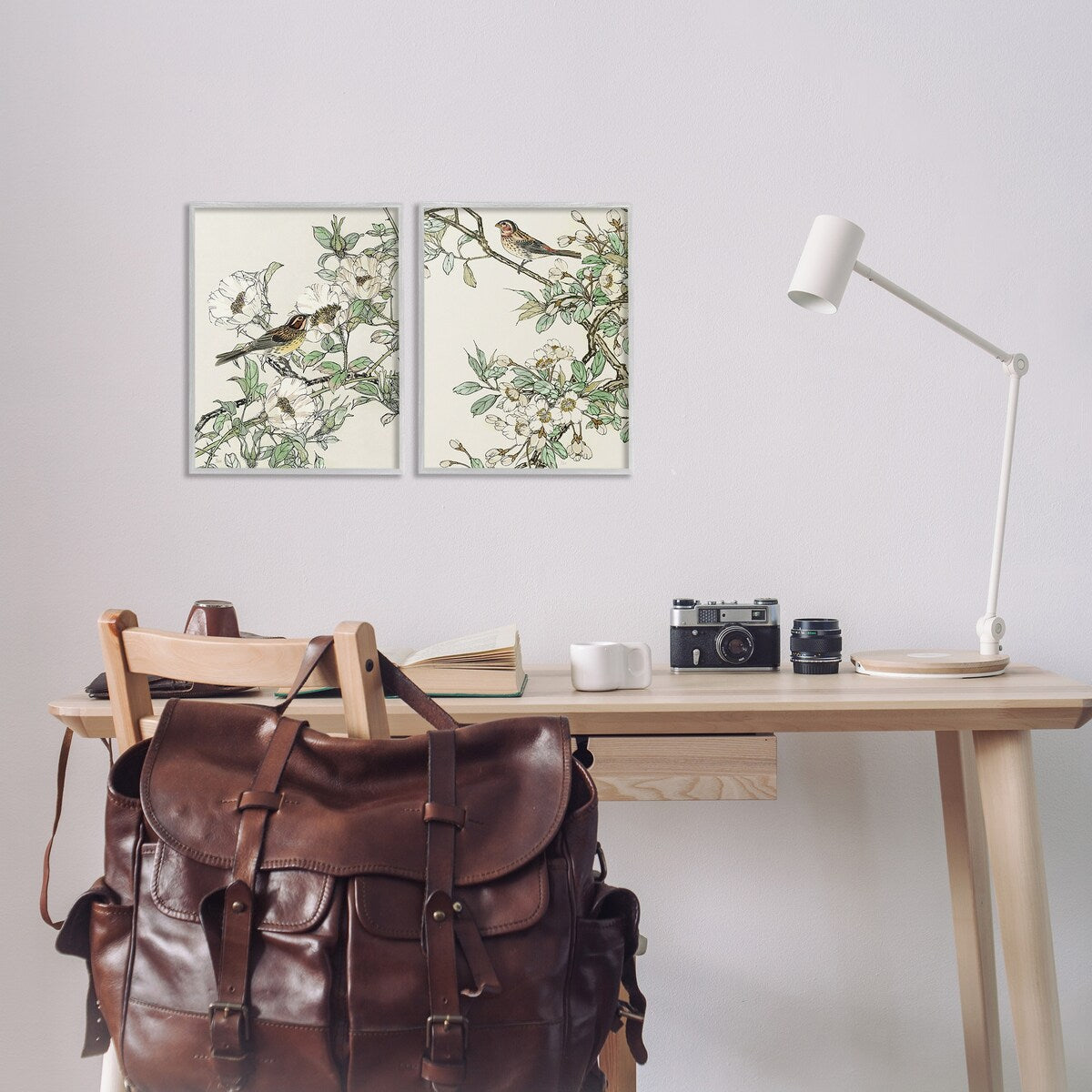 Ensemble d'art giclée encadré Stupell Classic Moineau sur fleurs, 2 pièces, conçu par Nan