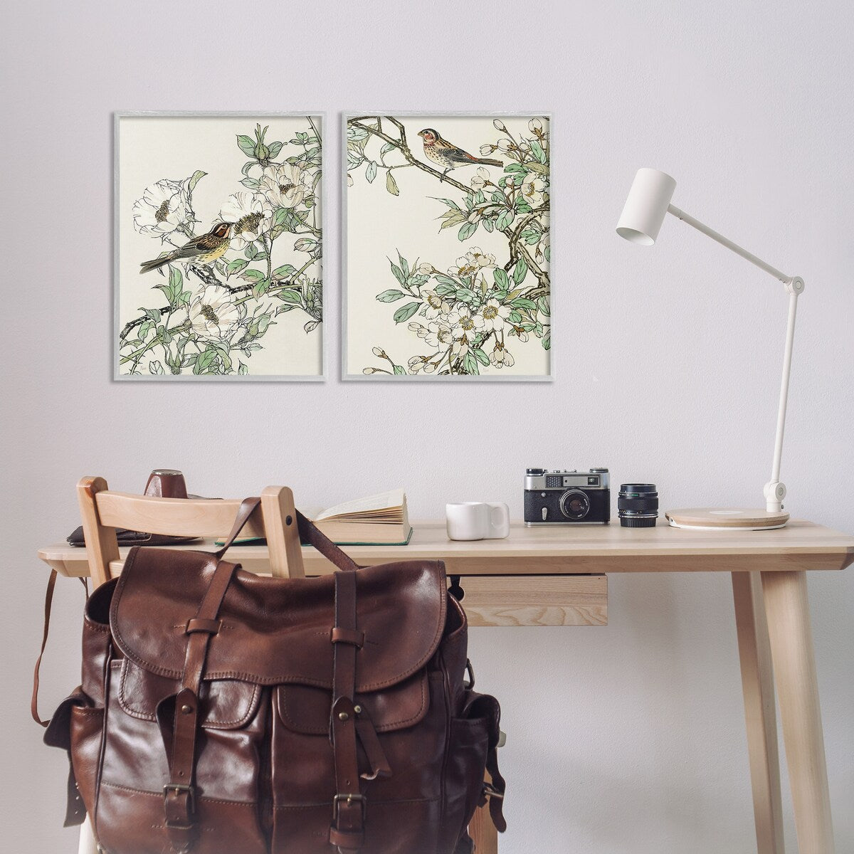 Ensemble d'art giclée encadré Stupell Classic Moineau sur fleurs, 2 pièces, conçu par Nan