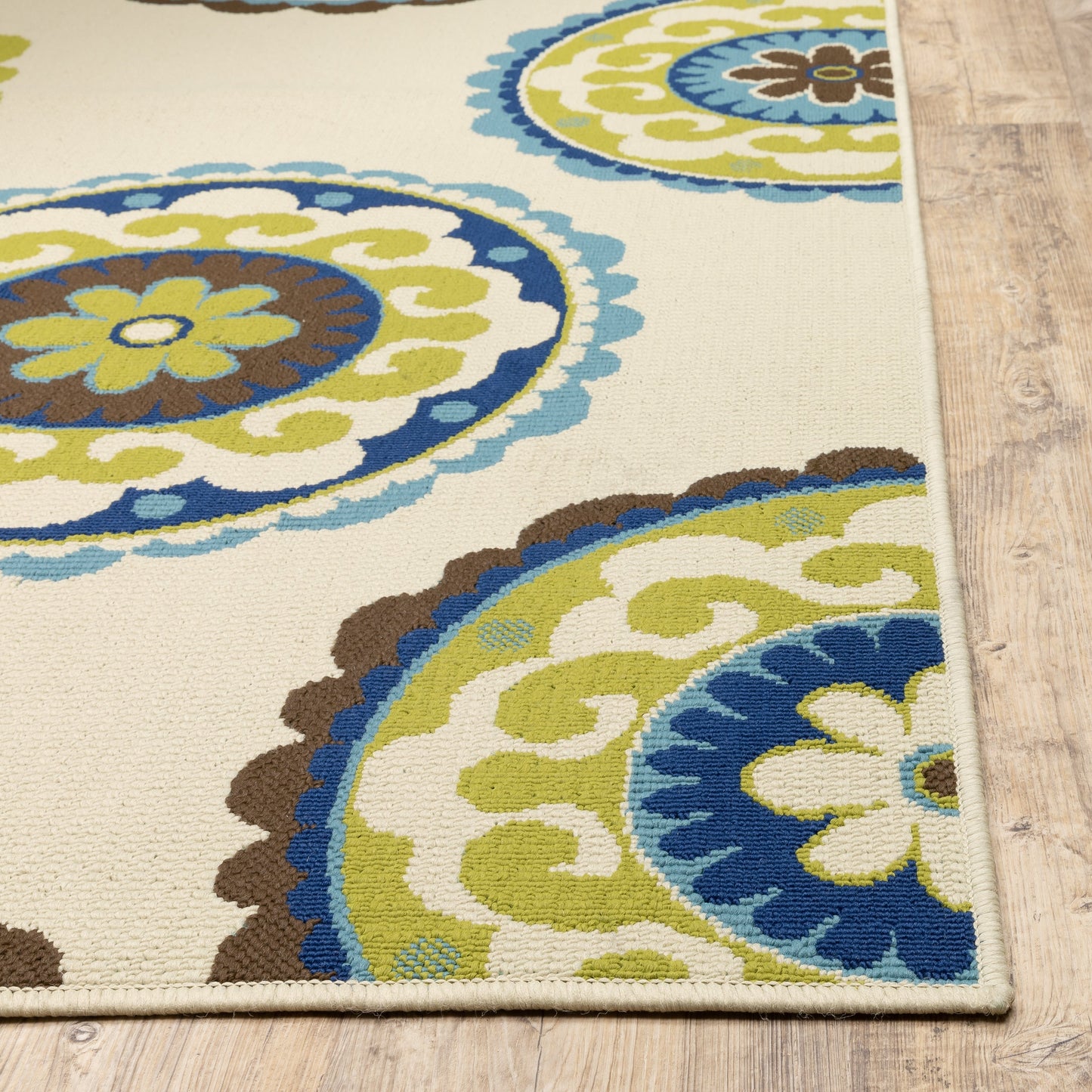 Tapis d'intérieur/extérieur à médaillons floraux Vista Home Catalina--