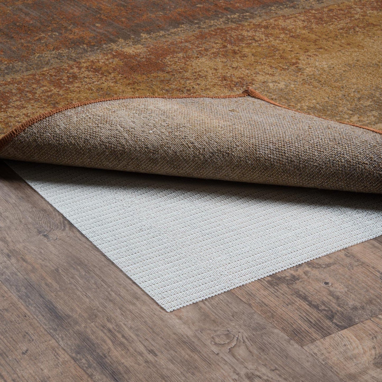 Sous-tapis Vista Home Sure Hold en polyester tricoté avec revêtement en PVC blanc - Blanc cassé