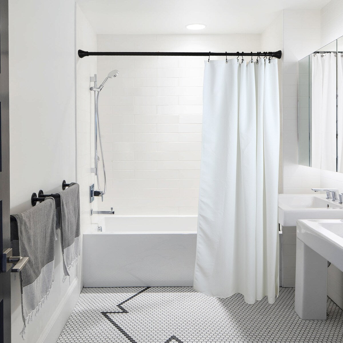Crochets de rideau de douche à double enroulement Utopia Alley Deco Flat, noir mat - Noir mat