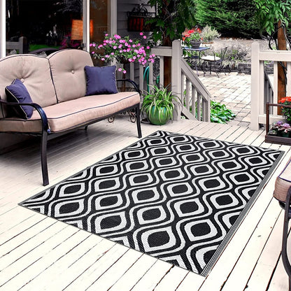 Tapis de sol d'extérieur léger et réversible en plastique recyclé Venice