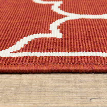 Tapis d'intérieur/extérieur en treillis blanc cassé/rouge brique Vista Home Martinique.