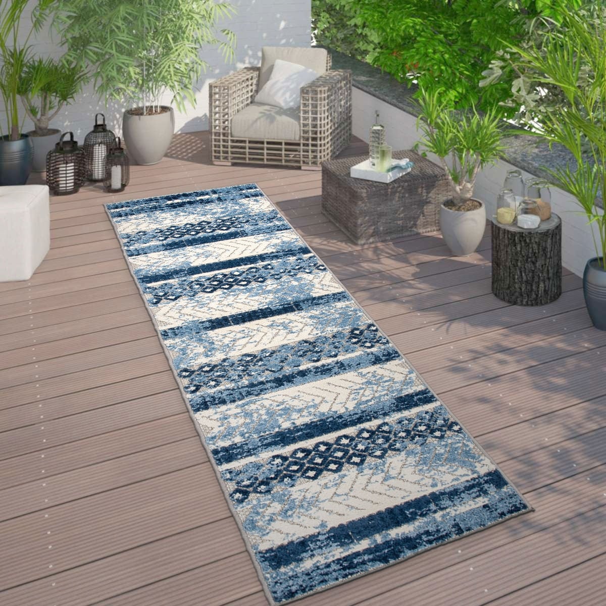 Tapis d'intérieur/extérieur géométrique vieilli World Rug Gallery