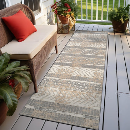 Tapis d'intérieur/extérieur géométrique vieilli World Rug Gallery