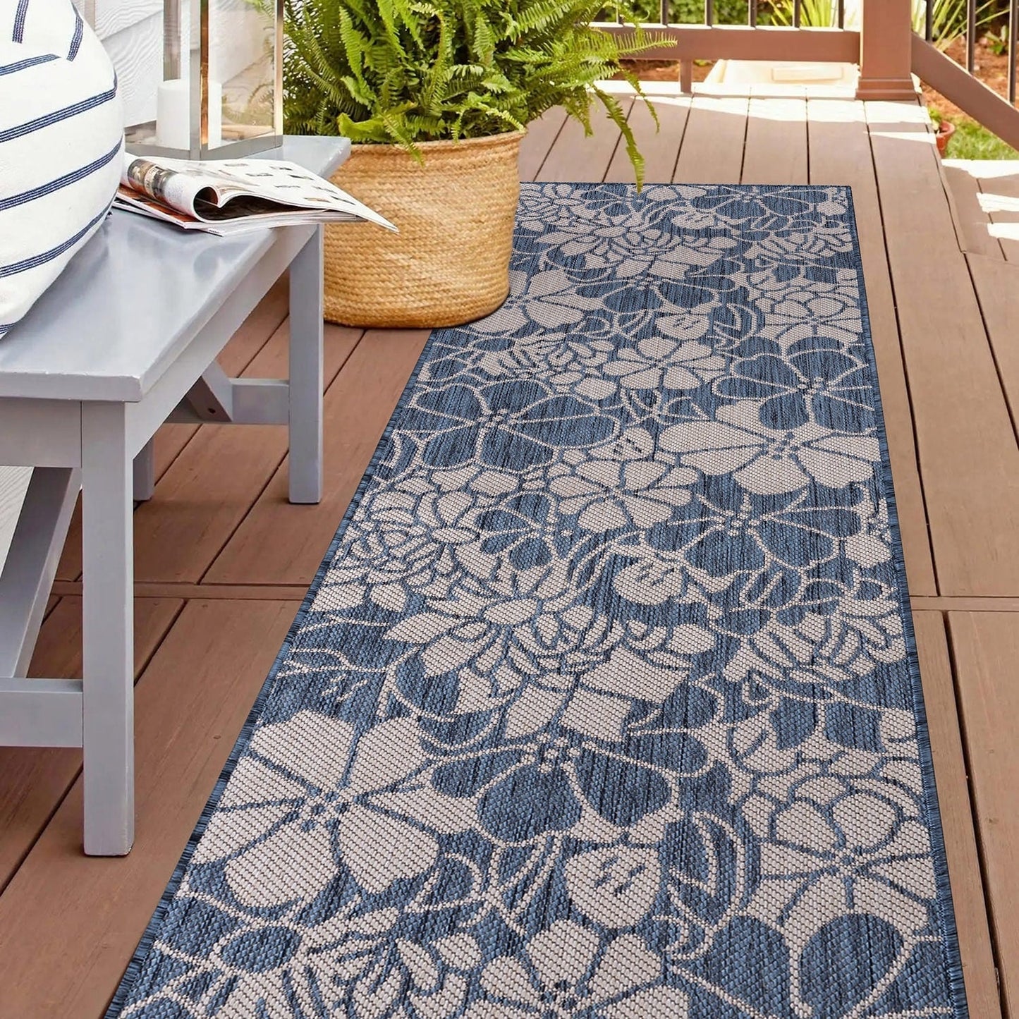 Tapis d'intérieur/extérieur texturé à motif floral moderne World Rug Gallery
